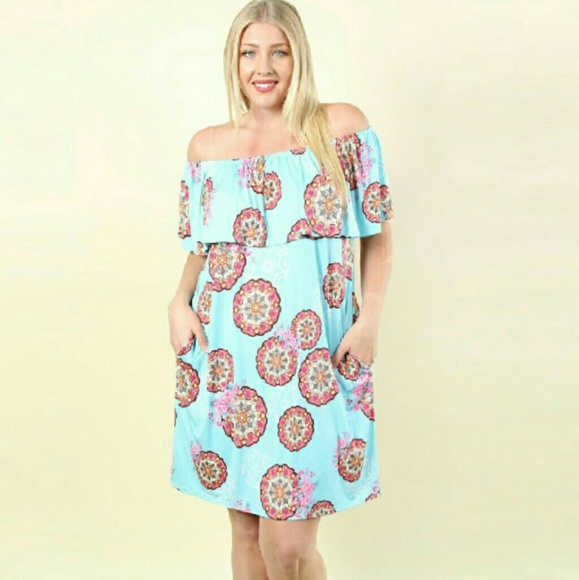 Dresses & Skirts - Plus size dress